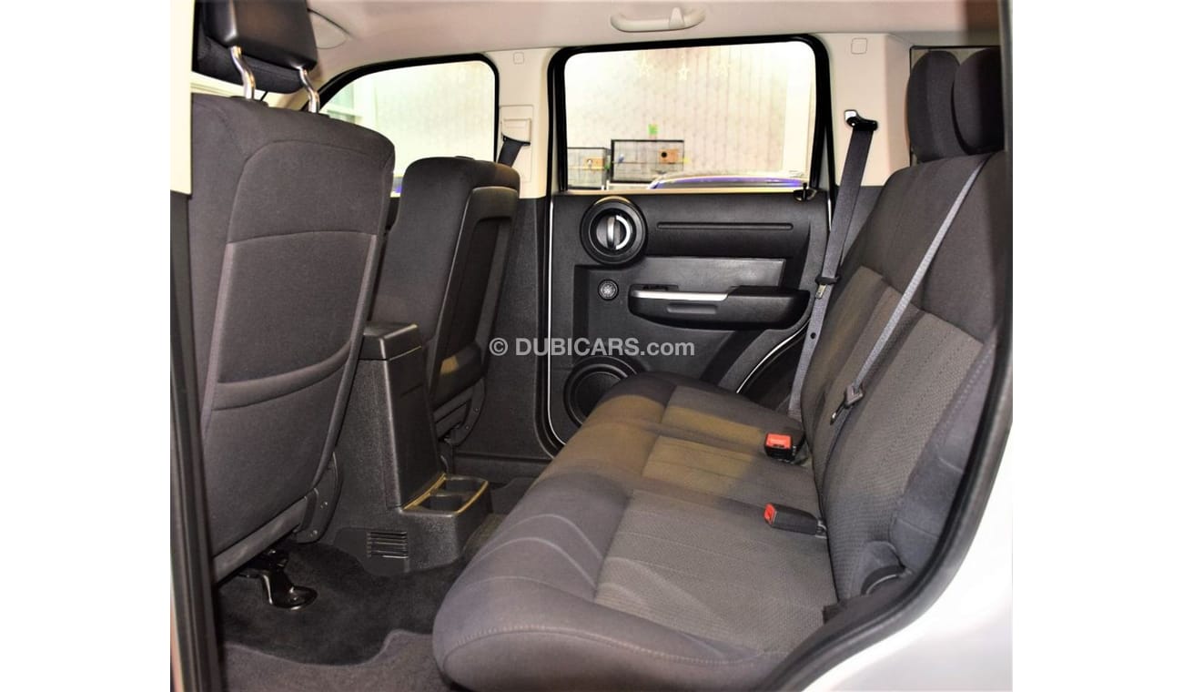 دودج نايترو AMAZING Dodge Nitro 4x4 SXT 2011 Model!! in silver Color! GCC Specs