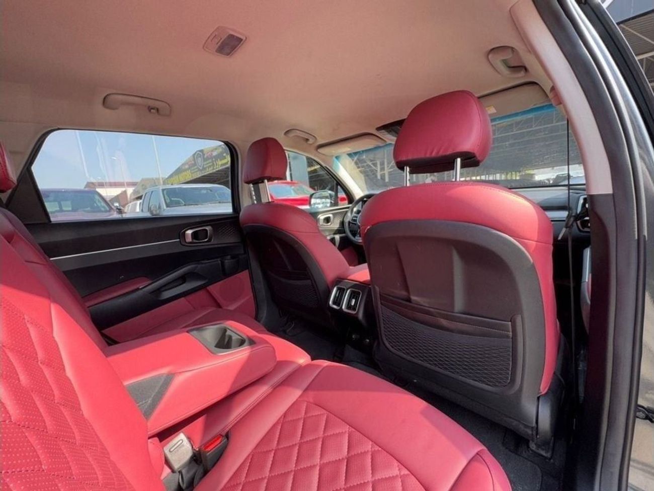 كيا سورينتو Mid Option 3.3L