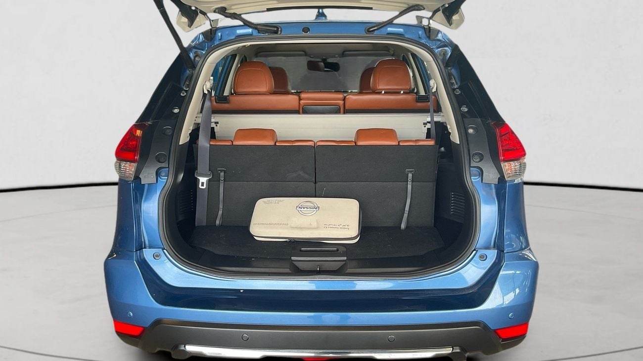 نيسان إكس تريل 2.5 SL 4WD 7STR AUTO LANE DEPARTURE | شامل الضمان | 0 ﺪﻔﻋﺓ ﺃﻮﻟﻯ