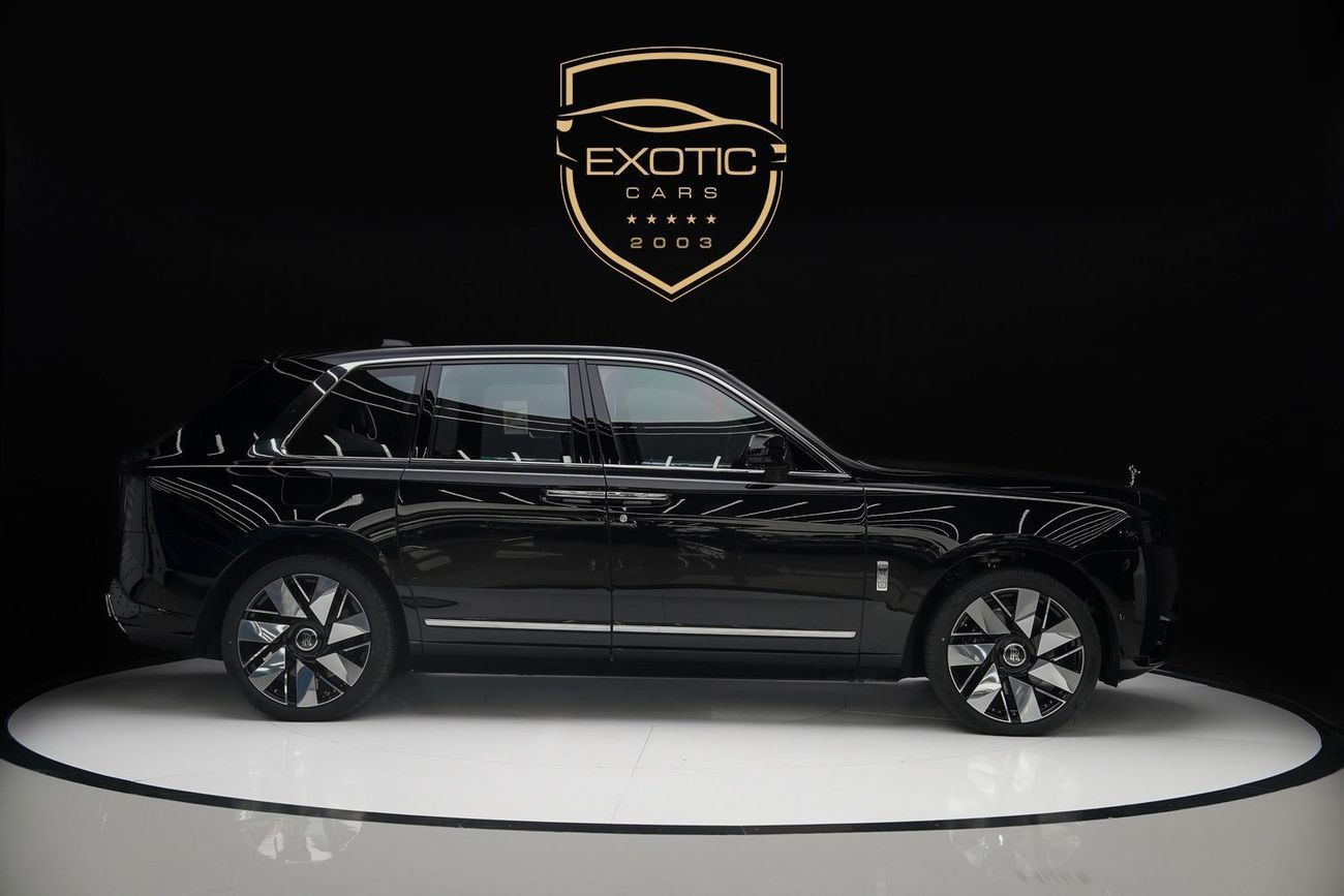 Rolls-Royce Cullinan Rolls Royce Cullinan Series 2 SILVER BADGE