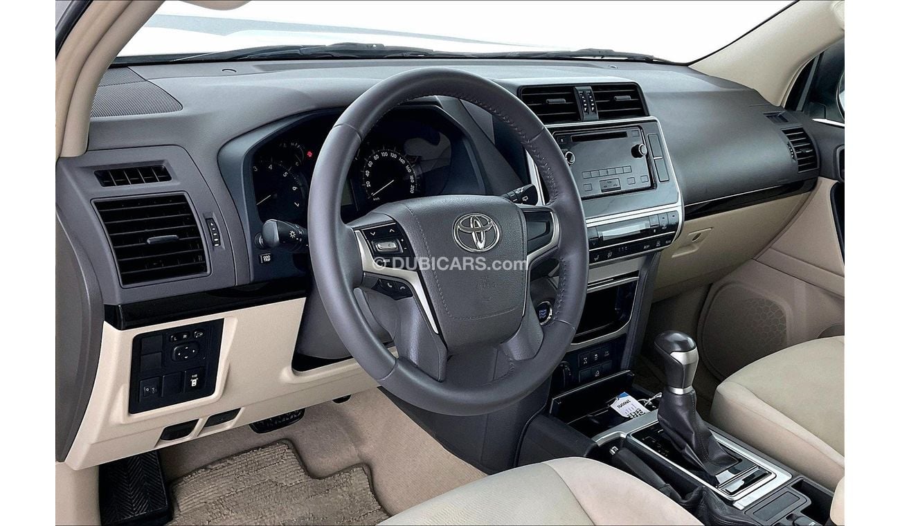 تويوتا برادو EXR | سنة ضمان مجانية | 0 دفعة أولى | سياسة الإعادة بعد 7 أيام