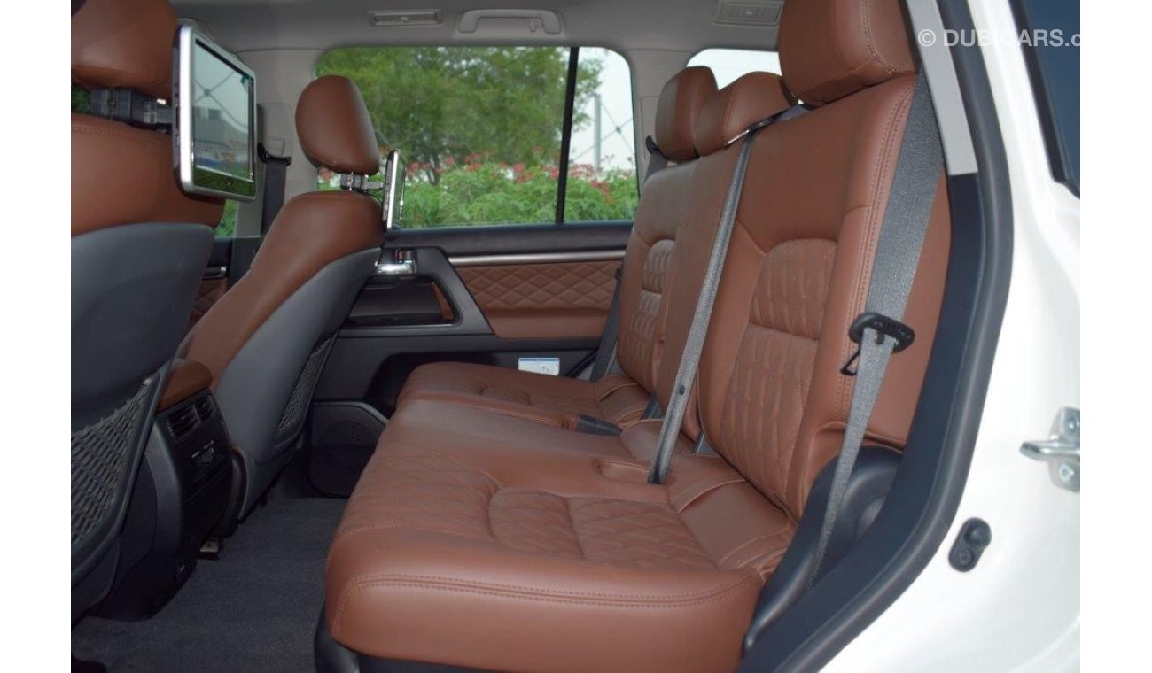Toyota Land Cruiser 4.6 v8 PETROL GRAND TOURING full option