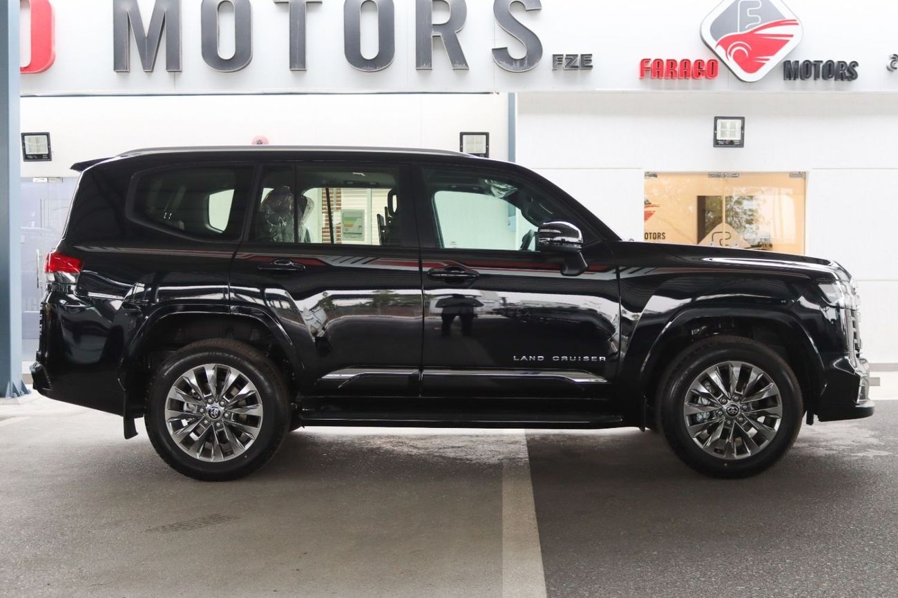 Toyota Land Cruiser 2025 LAND CRUISER 300 4.0 V6 VXE.s RADAR **EXPORT ONLY**التصدير فقط خارج الخليج***