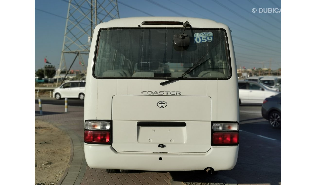 Toyota Coaster 2.7L Petrol, 30 seats, clean interior and exterior (CODE # TC02)