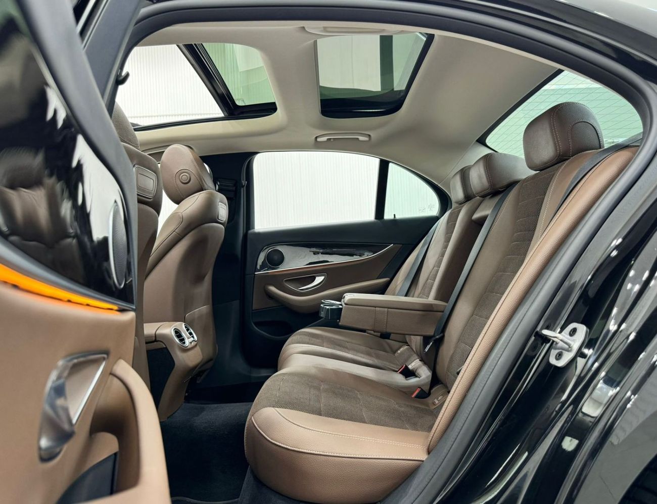 Mercedes-Benz E200 Premium 2021 Mercedes Benz E200, June 2026 Mercedes Warranty, Full Mercedes Service History, Low Kms