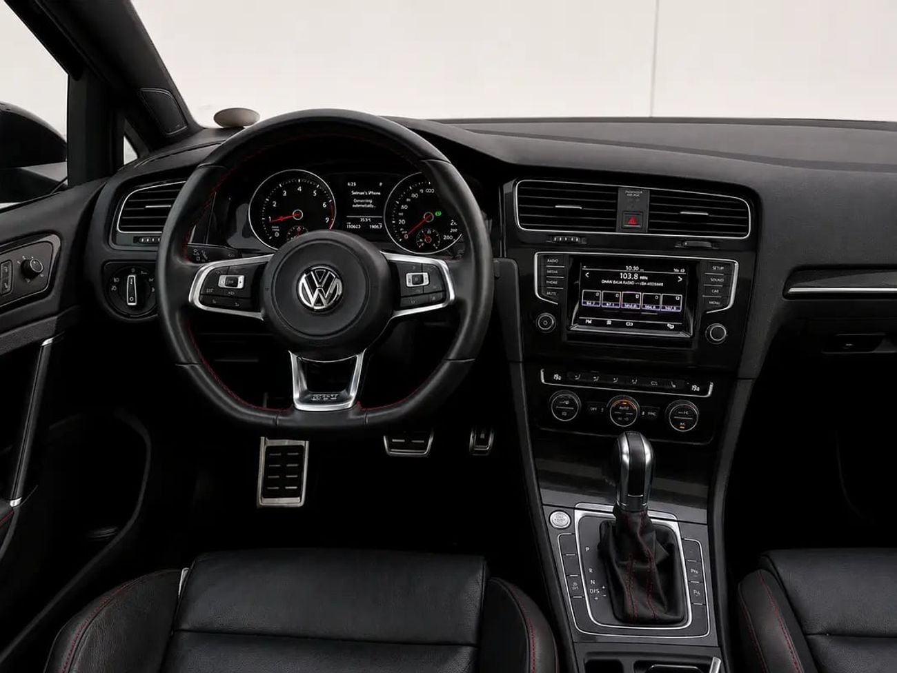 Volkswagen Golf 2,990 EMI PM | GOLF | GTI P2 | LOW MILEAGE | ORIGINAL PAINT | 0% DOWNPAYMENT