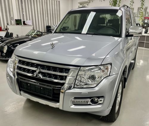 Mitsubishi Pajero PAJERO 3D…FSH…ORIGINAL PAINT