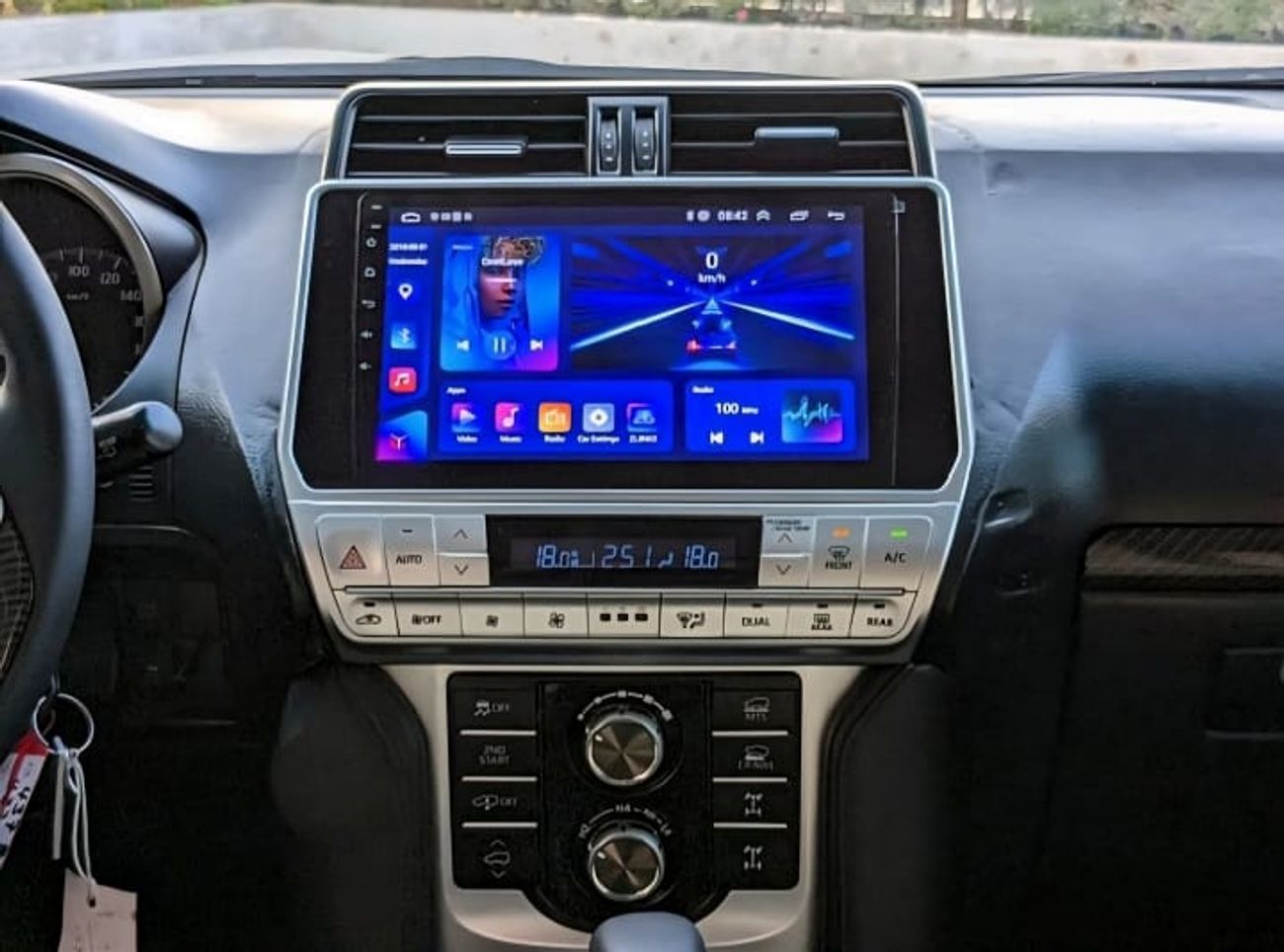 Toyota Prado TX-L 4.0L LHD-AUTOMATIC-PETROL-4WD-7 SEATS-5 DOORS