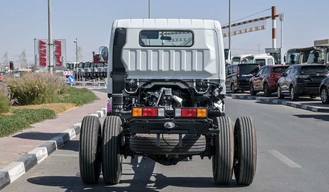 ميتسوبيشي فوسو كانتير Brande New MItsubishi Canter  2025 Export 4.2L 2WD M/T Diesel|White/Black|CANTERCHASSIS-100-25 |