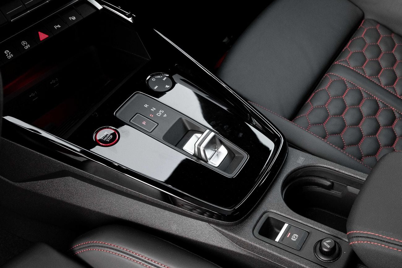 Audi RS3 RS3 2.5 TFSI QUATTRO | 4,309 P.M | 0% Downpayment | AUDI WARRANTY & SERVICE 2028