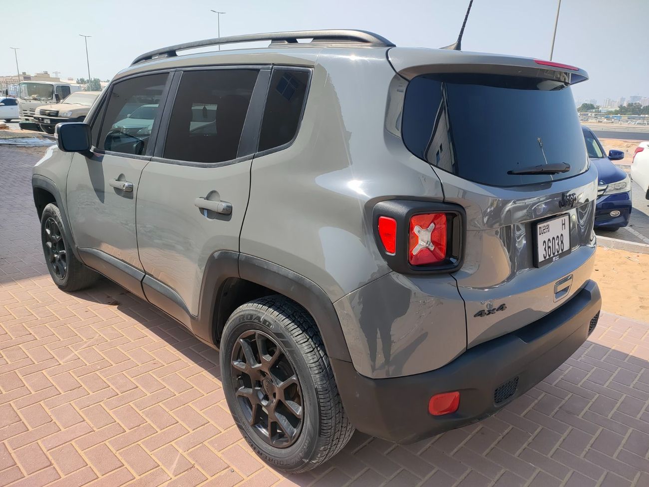 جيب رينيجيد Limited 2.4L