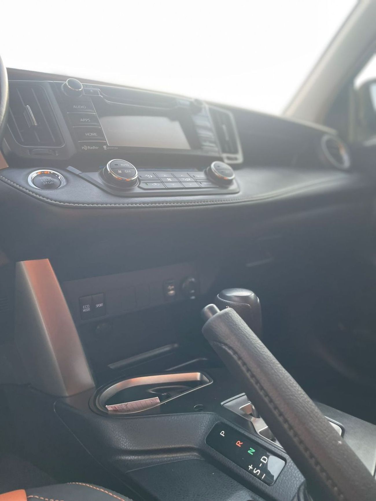 Toyota RAV4 2018 Toyota Rav4 Adventure 2.5L V4 Full Option - Sunroof Push Start & Truck Auto With Radar - l