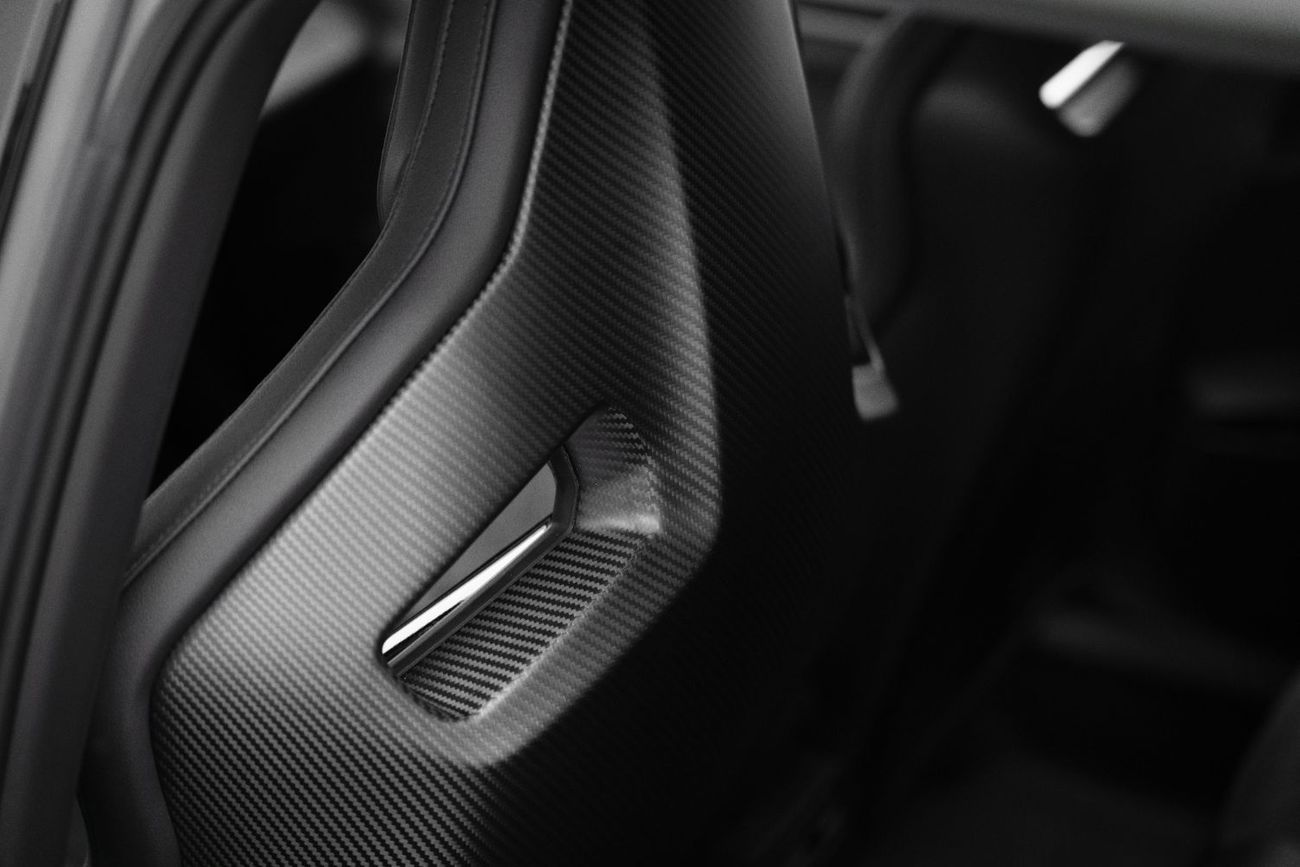 أودي RS3 TFSI quattro 2.5L Sportback