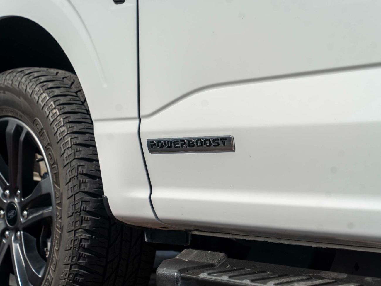 Ford F 150 LARIAT 5.0L V8