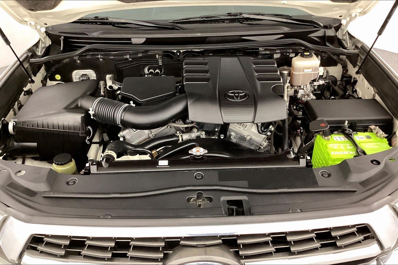 Toyota Land Cruiser GXR GT | Guaranteed Warranty | 0 Down Payment