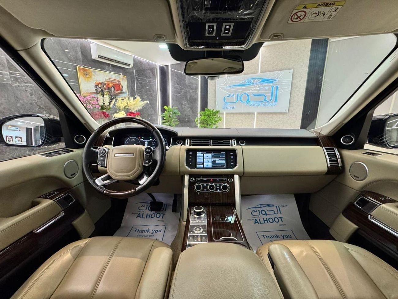 لاند روفر رينج روفر Autobiography 5.0L (510 HP) AUTOBIOGRAPHY GOLDEN RR VOGUE || GCC || SUPERCHARGED || TOP OPTIONS || F