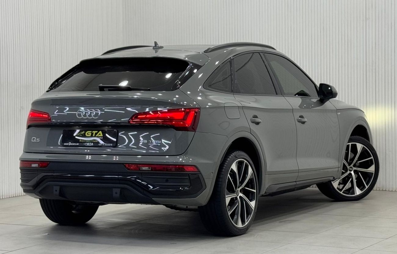 أودي Q5 45 TFSI quattro S Line 2.0L (245 HP) SUV Coupe 2022 Audi Q5 quattro 45 TFSI S Line, Agency Warranty