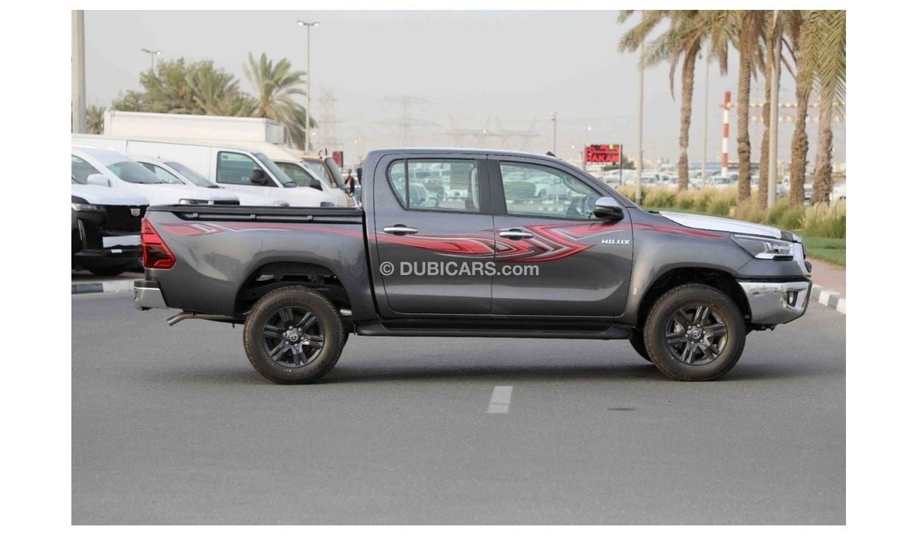 Toyota Hilux 2023 Toyota Hilux 4x4 DC 2.8 D AT SR5 - Grey inside Maroon | Export Only