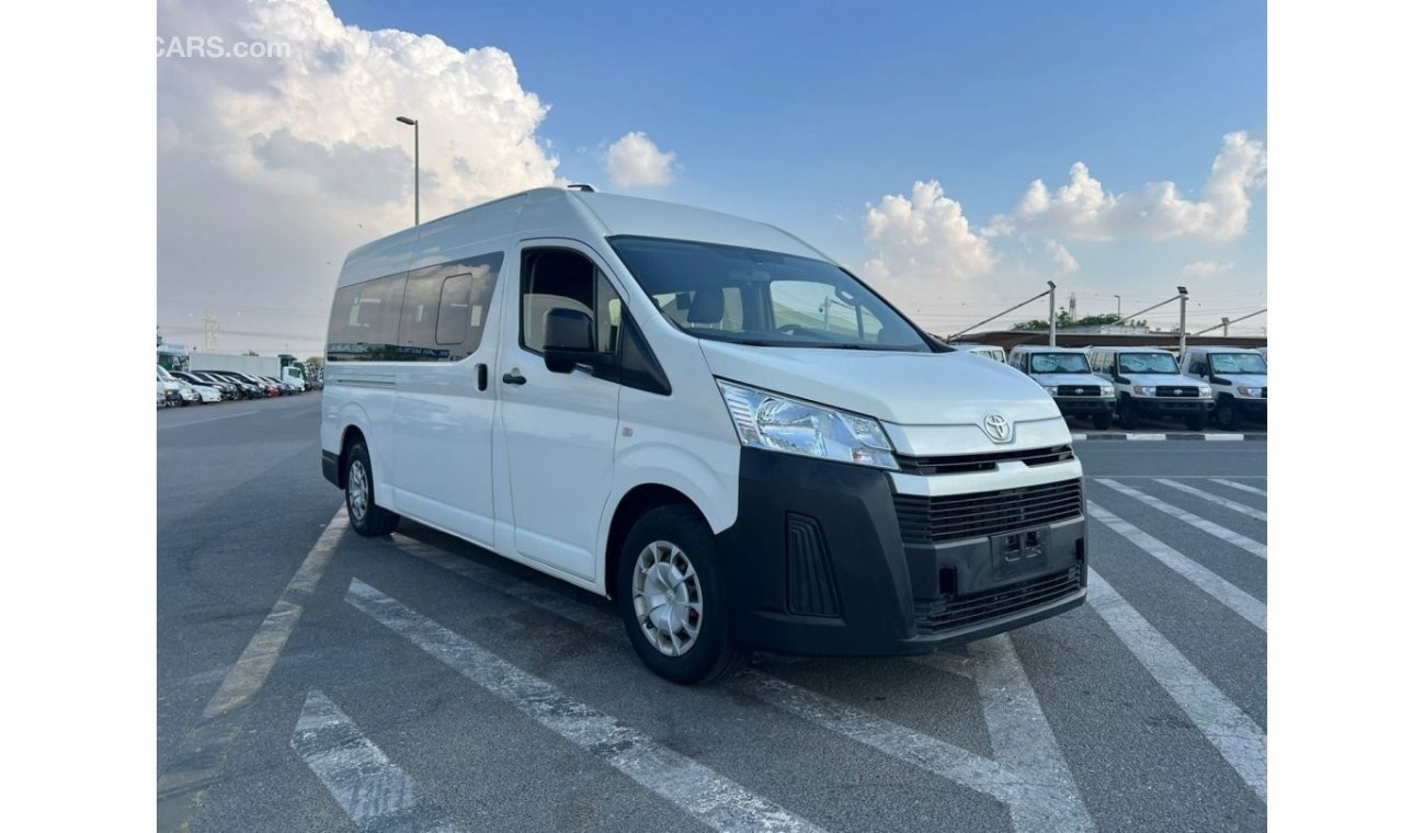 Toyota Hiace 2019 TOYOTA HIACE PETROL V6- GCC