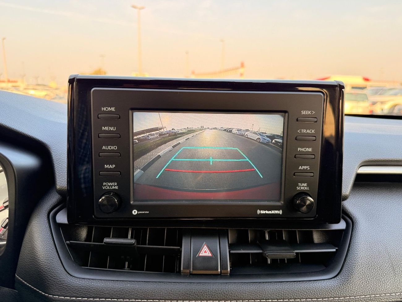 Toyota RAV4 XLE 2.5L AWD push start