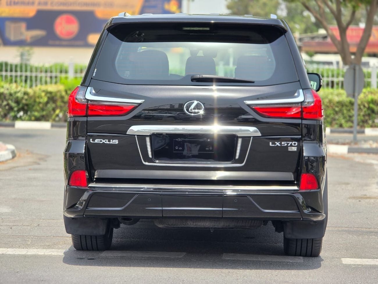 لكزس LX 570 SIGNATURE