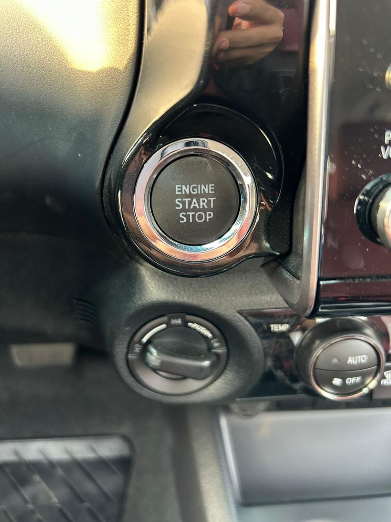 Toyota Hilux SGLX GLX 2.7L Double Cab Utility 4WD A/T