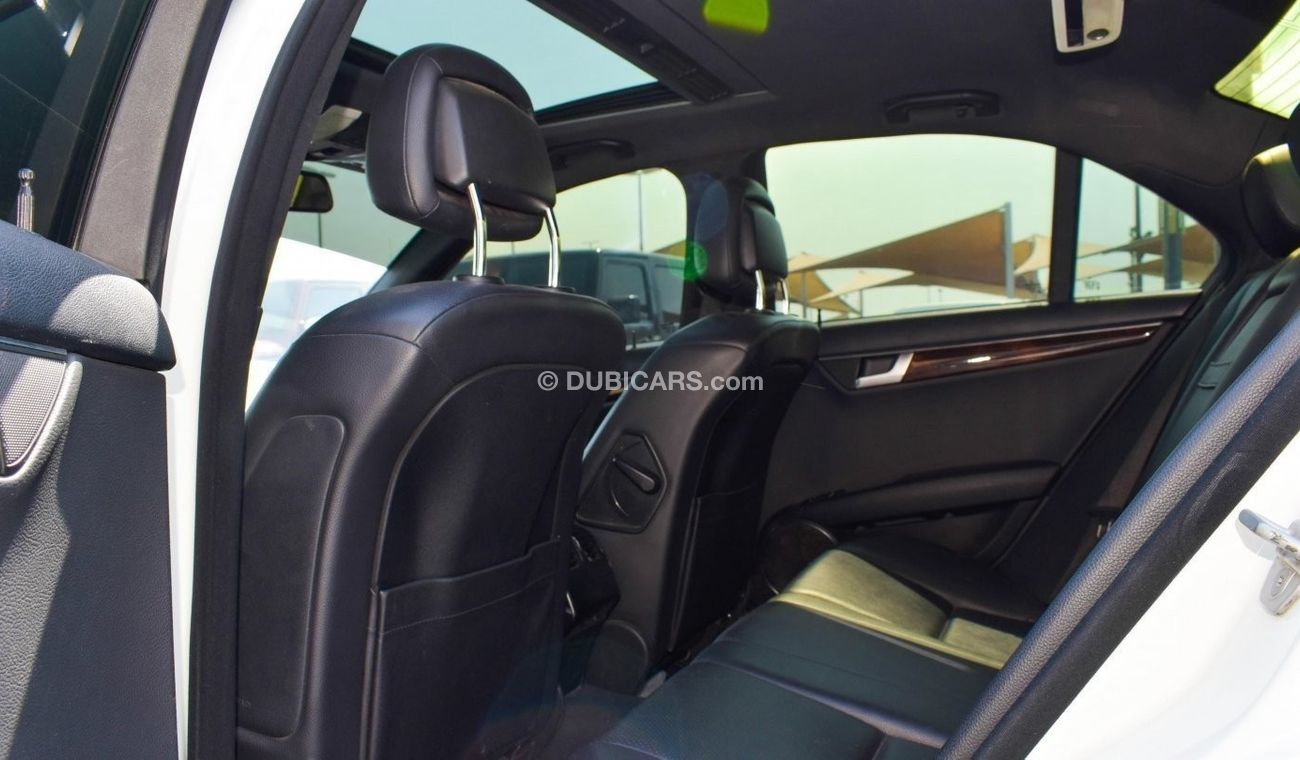 Mercedes-Benz C 300 4 Matic