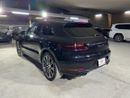 Porsche Macan GTS 3.0L (360 HP)  2017 | SPORTS CHRONO PACKAGE | SPORTS EXHAUST SYSTEM | 21-INCH ALLOY RIMS