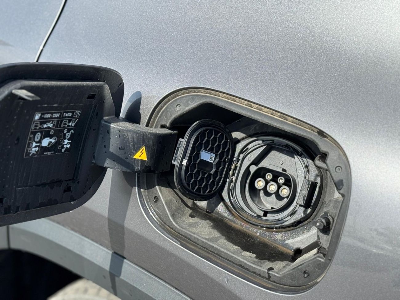 Mercedes-Benz EQA 250 MERCEDES BENZ  EQA260 2024