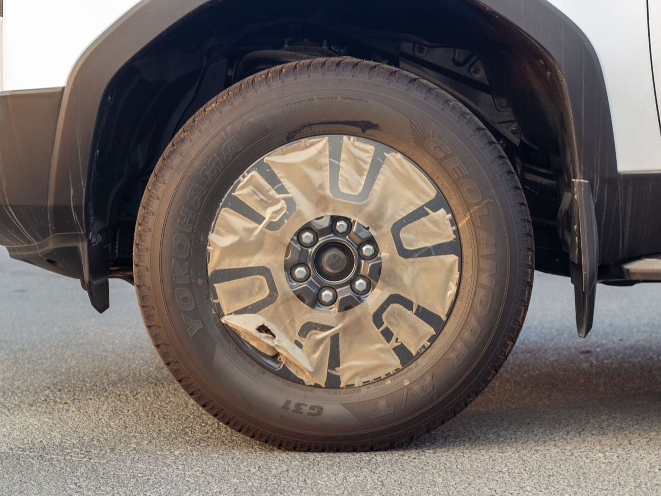 تويوتا برادو EXPORT ONLY - TOYOTA PRADO GXR 2.4T