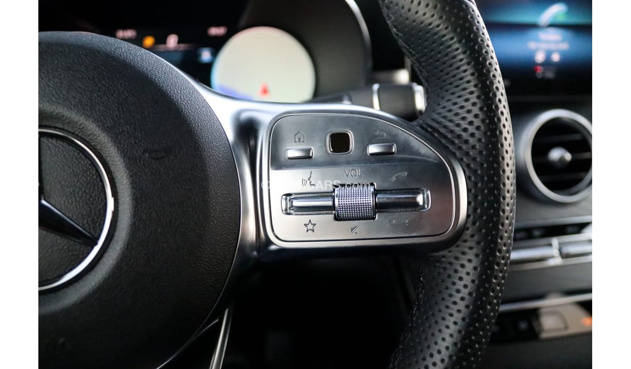 مرسيدس بنز GLC 300 2023 MERCEDES GLC 300 4MATIC COUPÉ