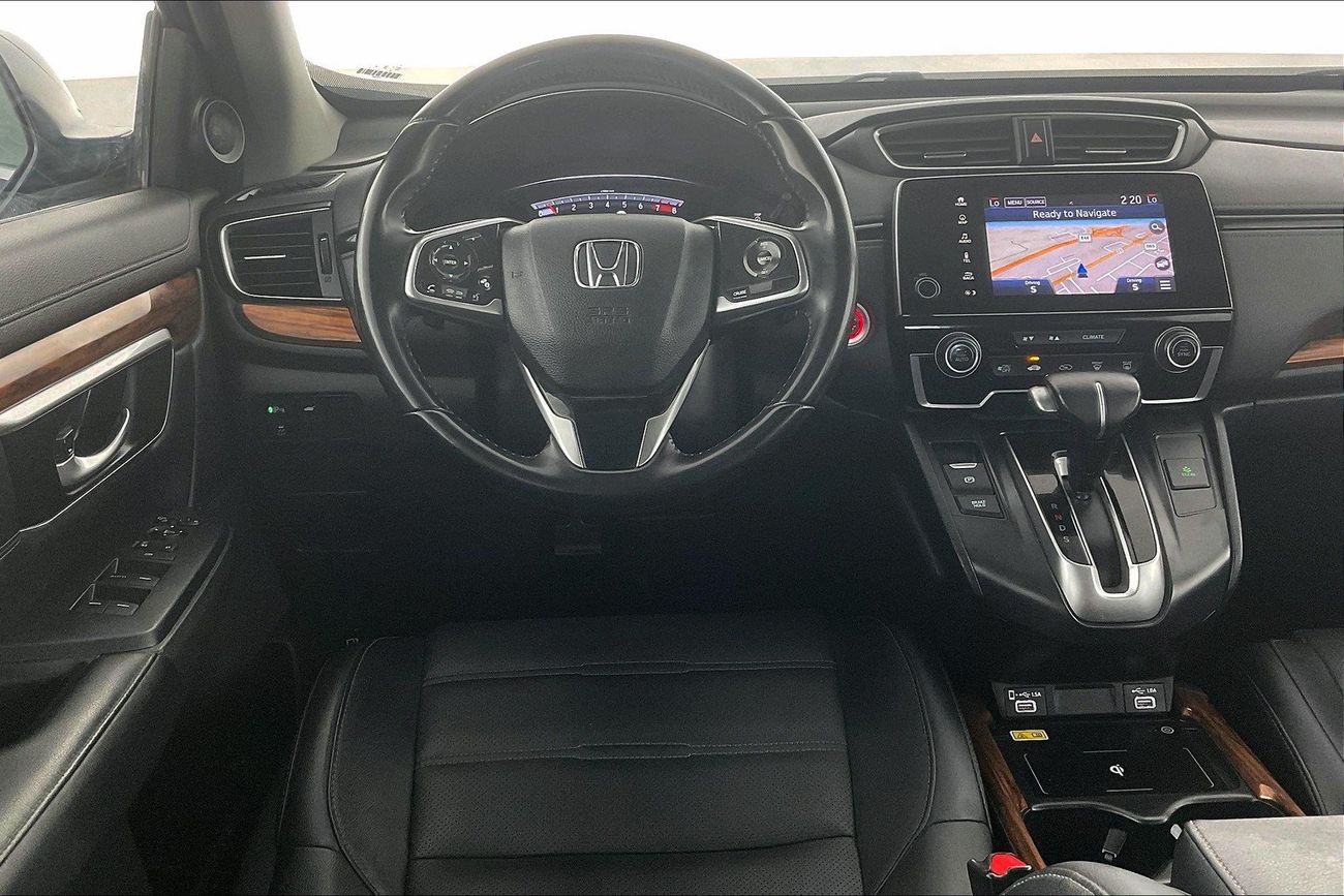 Honda CRV Touring | National Day Celebration | Guaranteed Warranty | 0 Down Payment