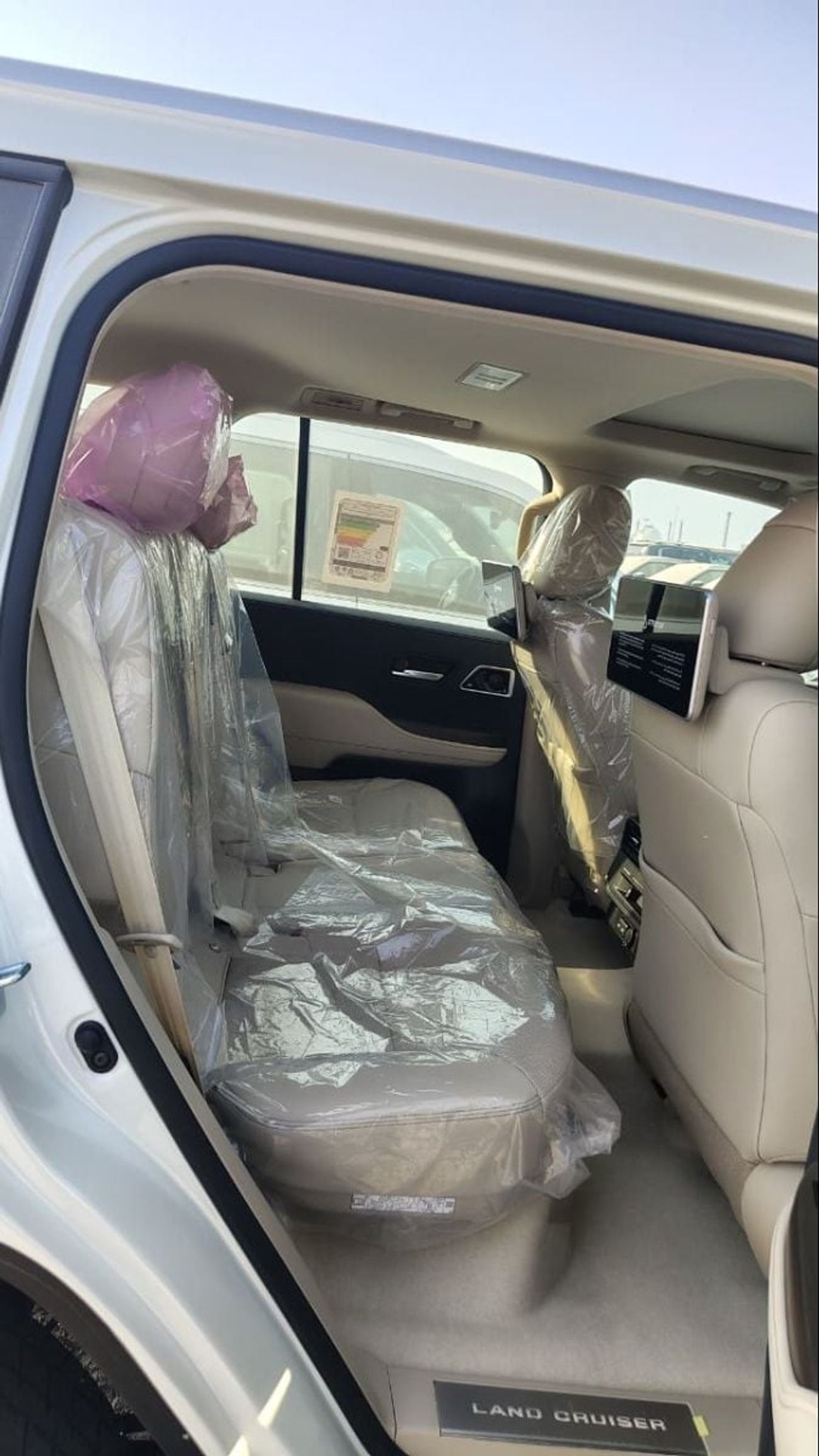 Toyota Land Cruiser GXR Toyota Land Cruiser GXR 3.5 Petrol AT With RADAR and JBL Full Option 2026  GCC SPECS