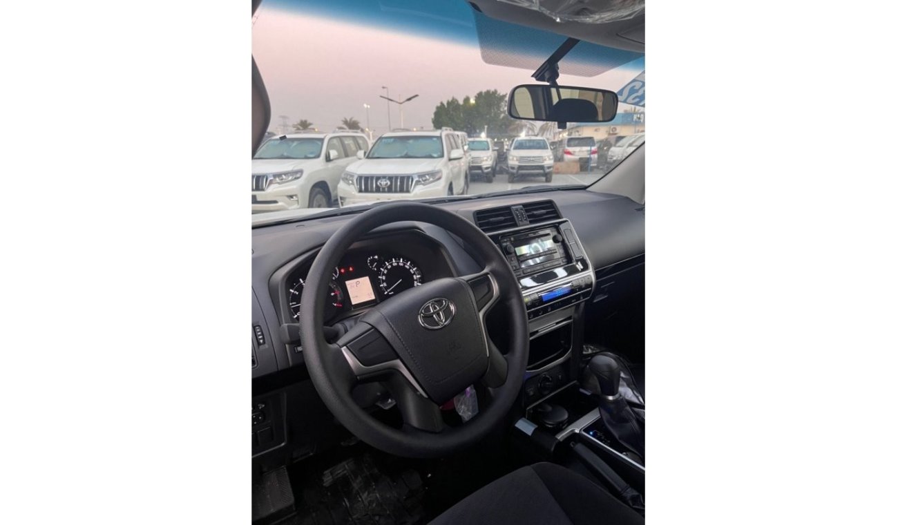 تويوتا برادو Toyota Pardo Tx 2.7 with sun roof and cool box