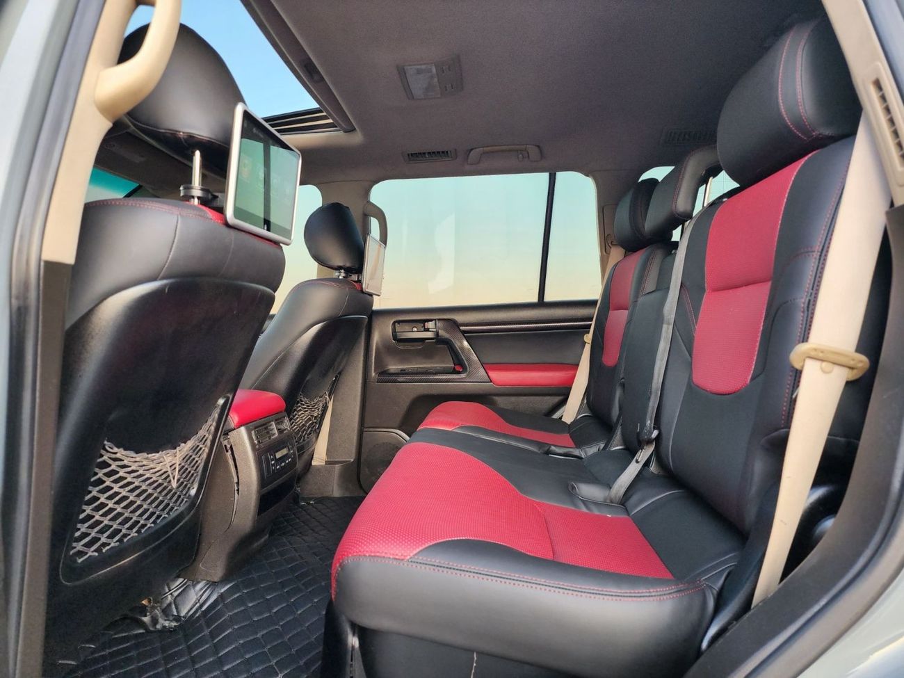 Toyota Land Cruiser VX.R upgrade GR 2023