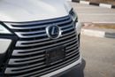 Lexus LX 600 SIGNATURE 2024!! LOW MILEAGE!! WARRANTY AND SERVICE CONTRACT FROM AL FUTTAIM