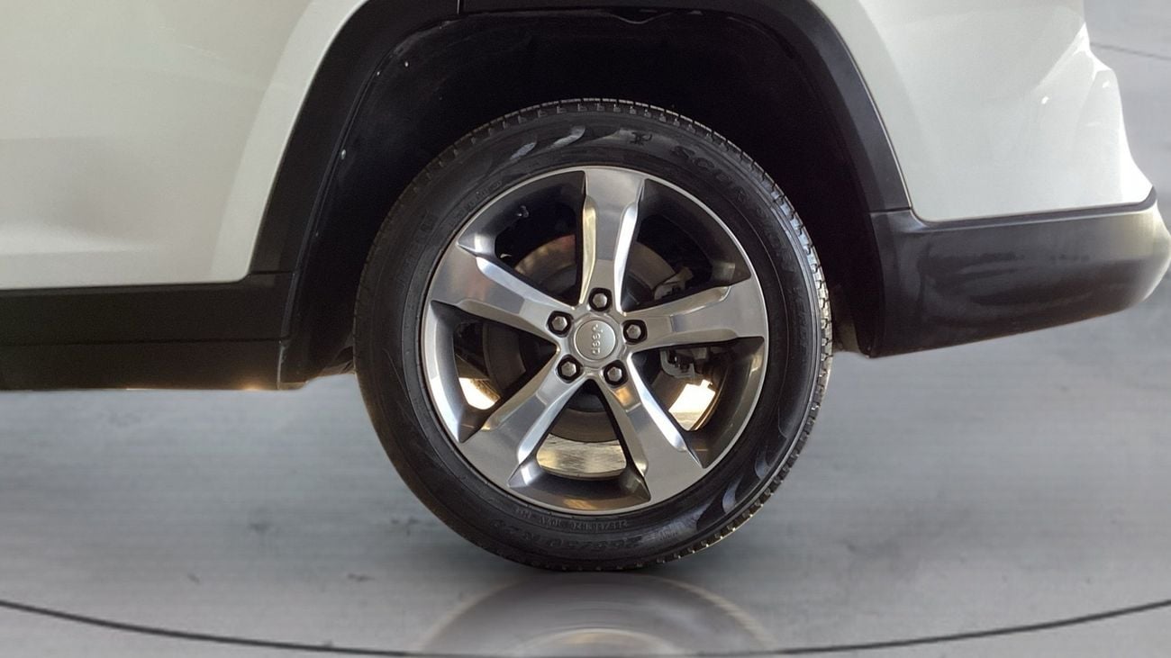 Jeep Grand Cherokee LIMITED | Guaranteed Warranty | 0 Down Payment