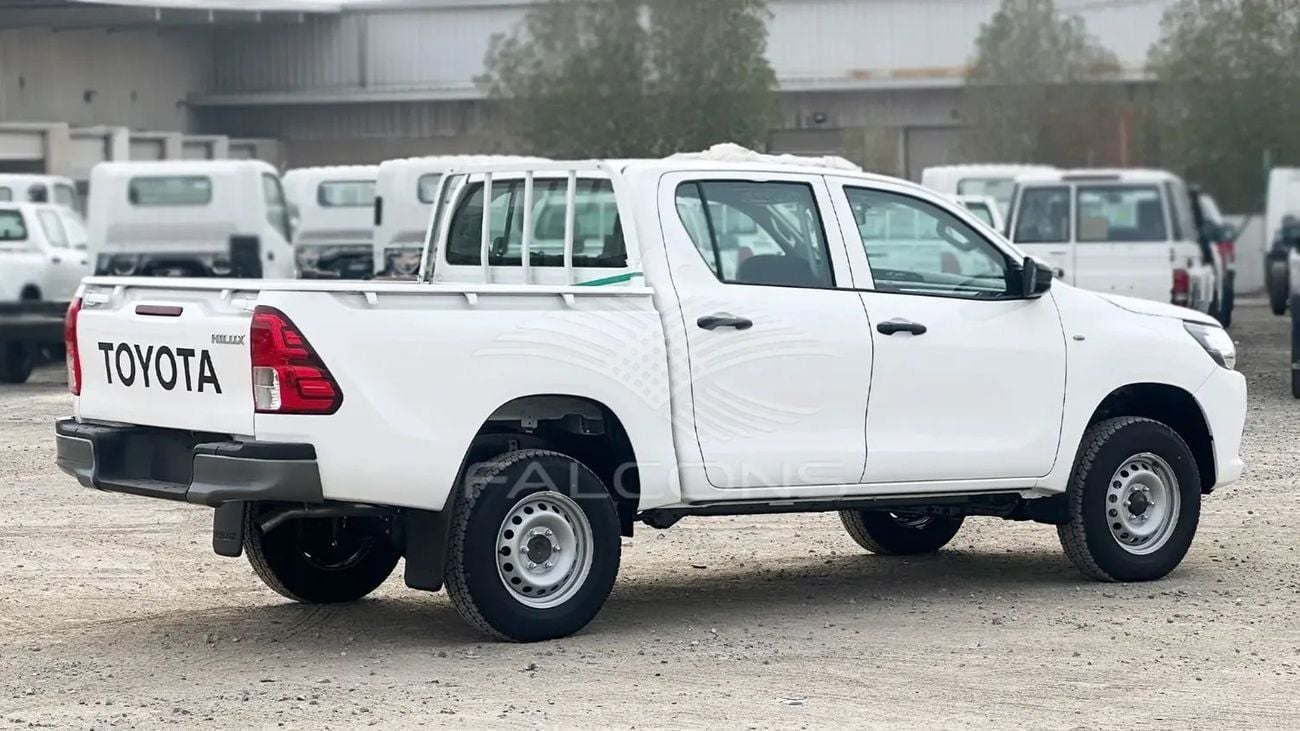 تويوتا هيلوكس DLX Toyota Hilux 2.4L Country TURBO ABS P.WIND, C.LOCK MT