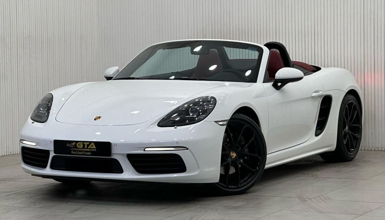 Porsche 718 Boxster Std 2.0L A/T 2024 Porsche 718 Boxster, Oct 2025 Porsche Warranty, Very Low Kms, GCC