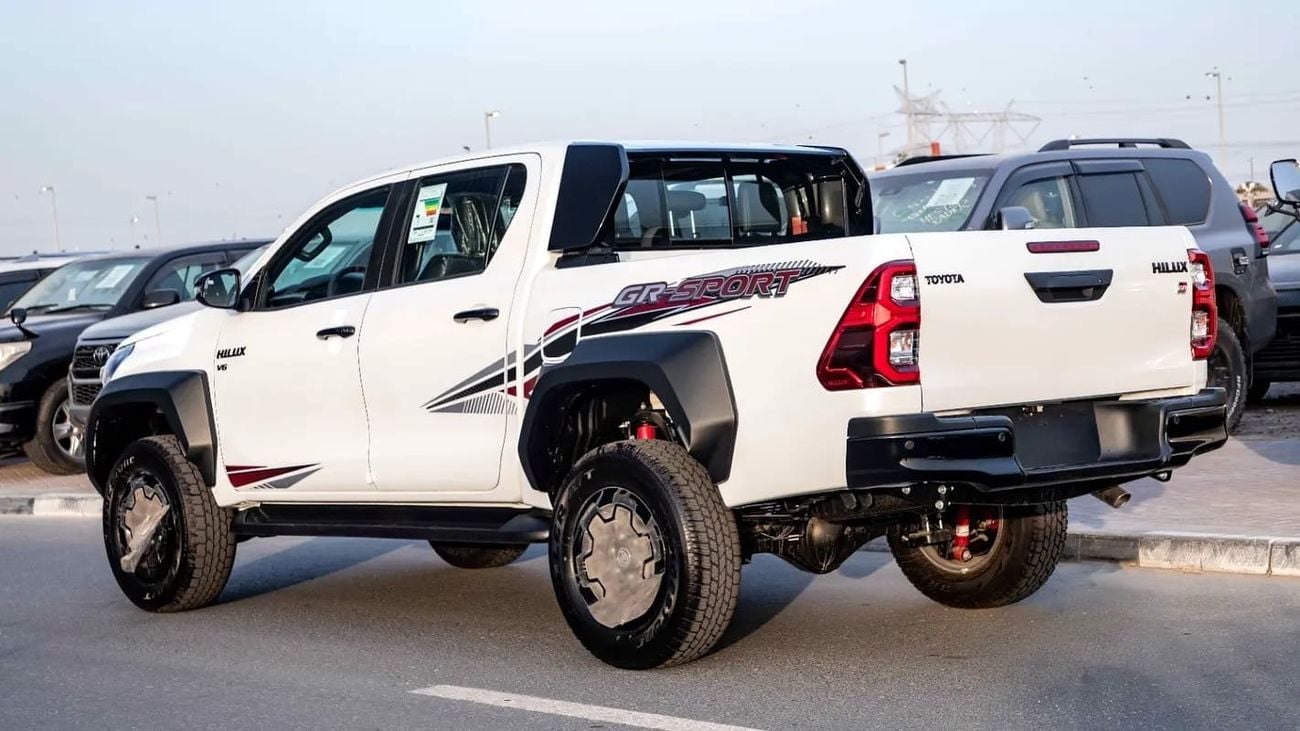 Toyota Hilux GR SPORT