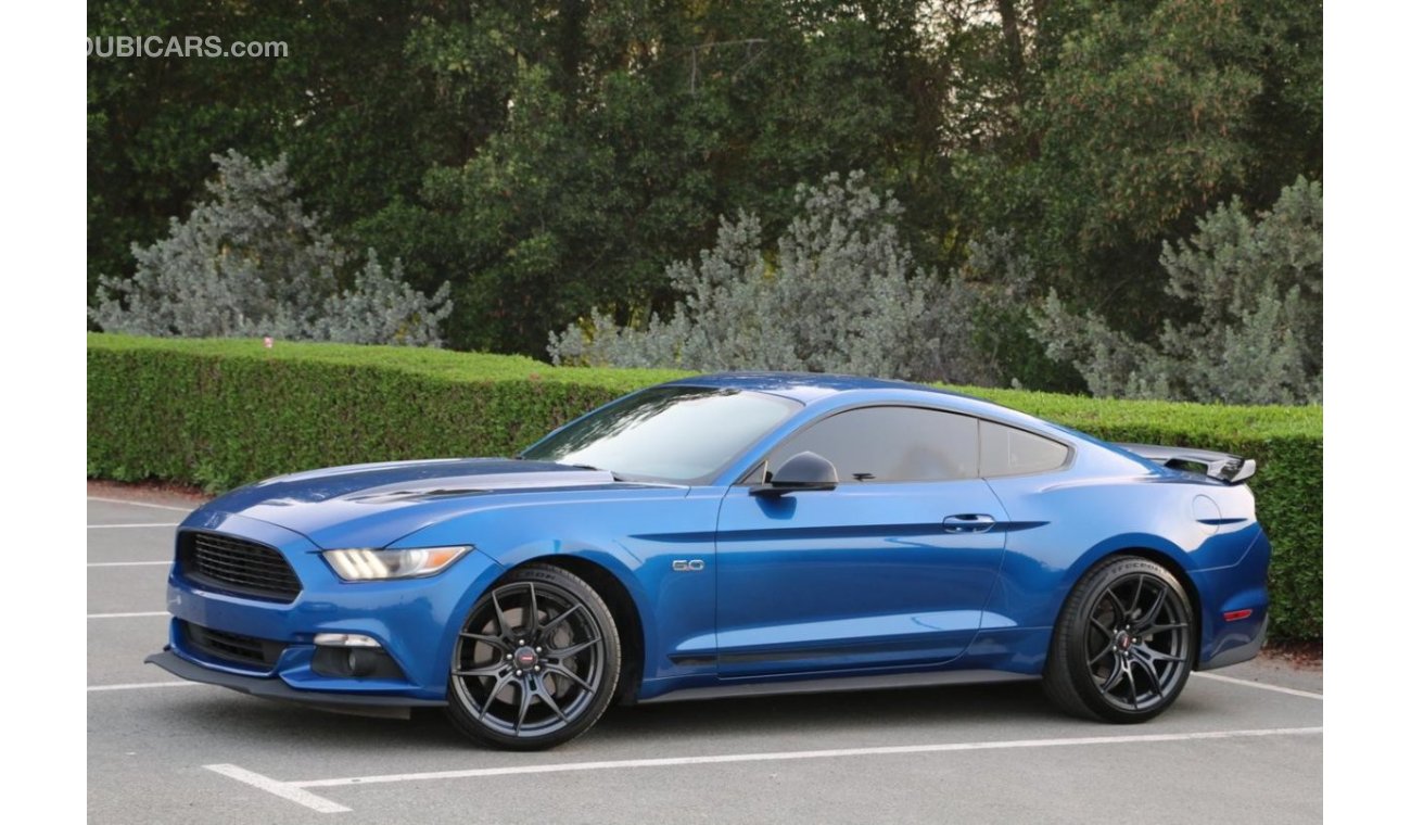 Ford Mustang GT California Special FORD MUSTANG GT 5.0 GCC CALIFORNIA SPECIAL 2017 PERFECT CONDITION