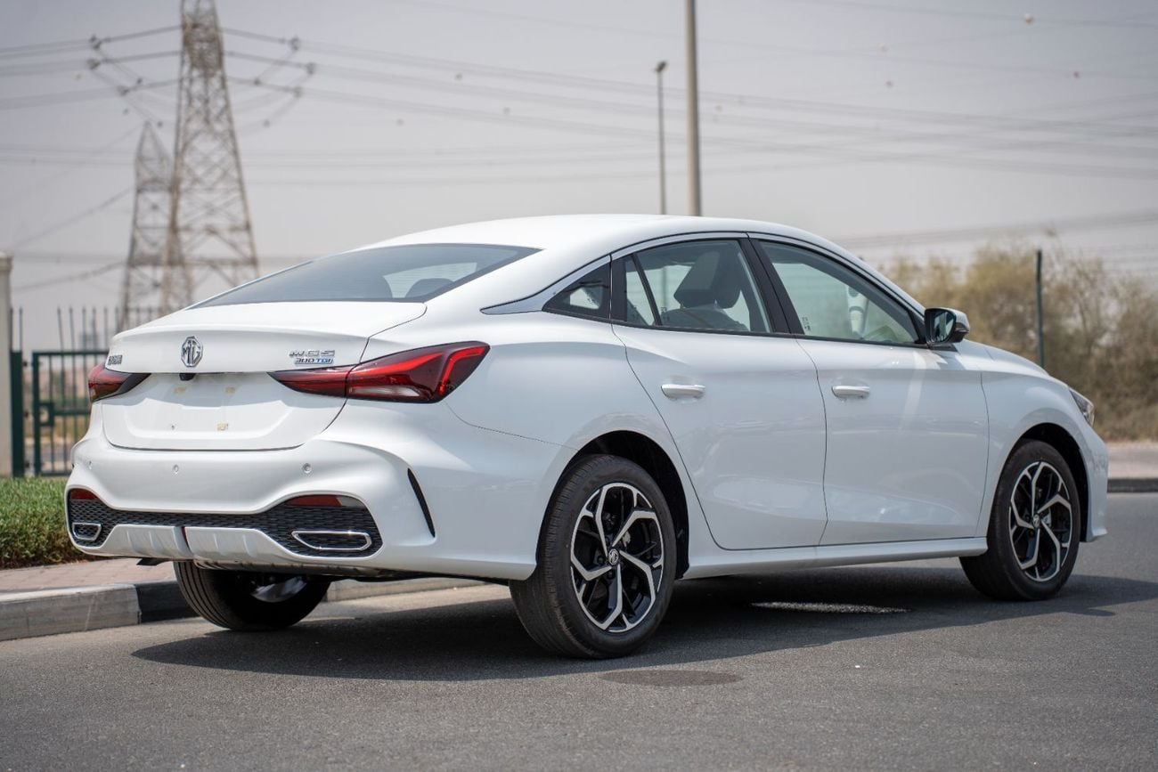 أم جي 5 MG5 2025 1.5L Turbo Petrol