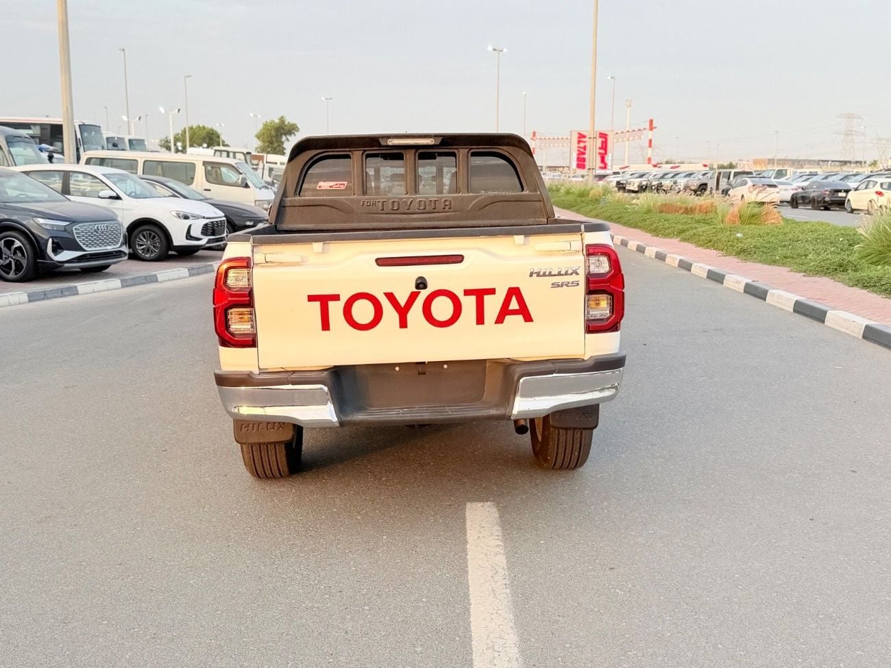 Toyota Hilux S GLX 2.4L 4WD A/T Toyota Hilux pickup Years 2021 Diesel Automatic SR5 2.4 L Automatic 4WD