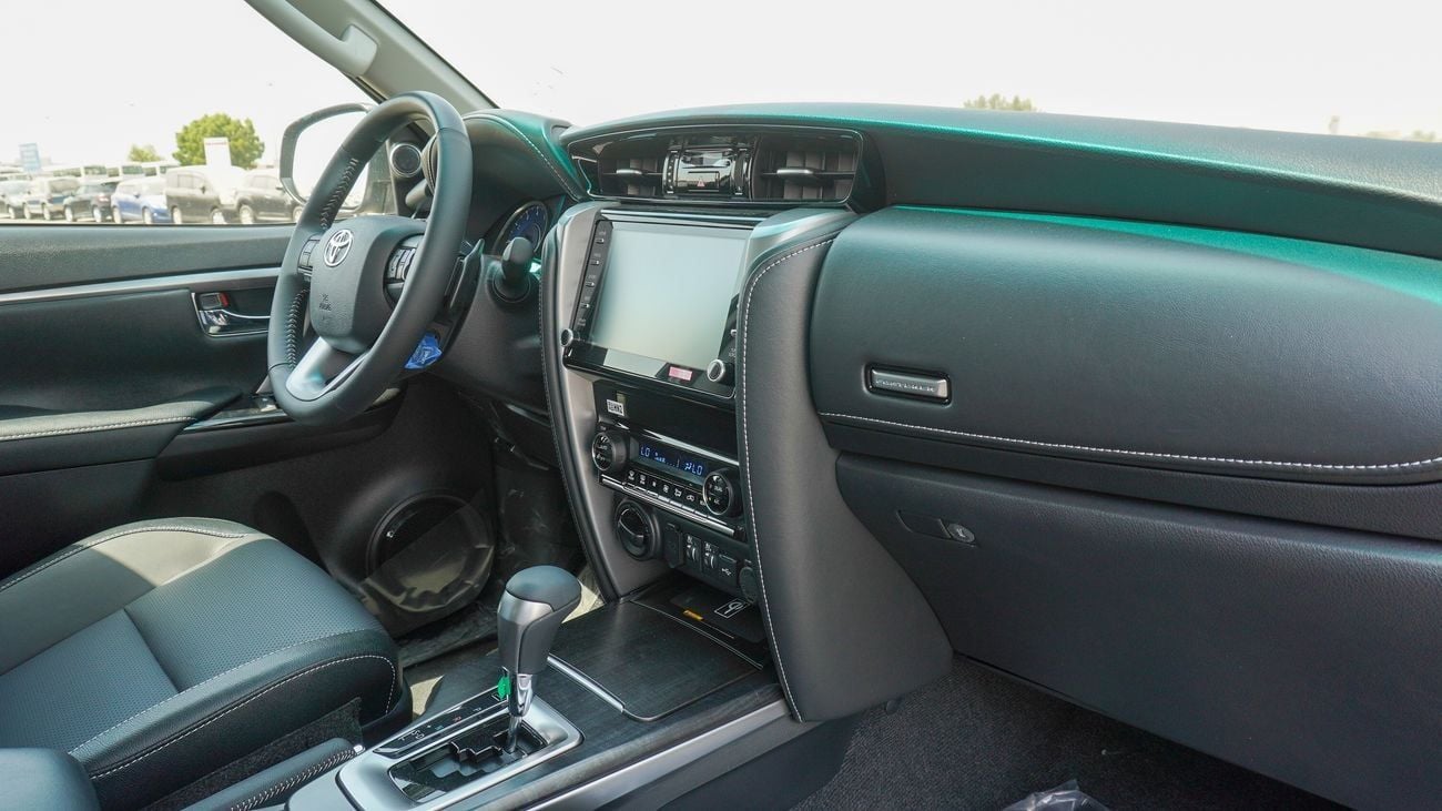 Toyota Fortuner SR5 4.0L V6