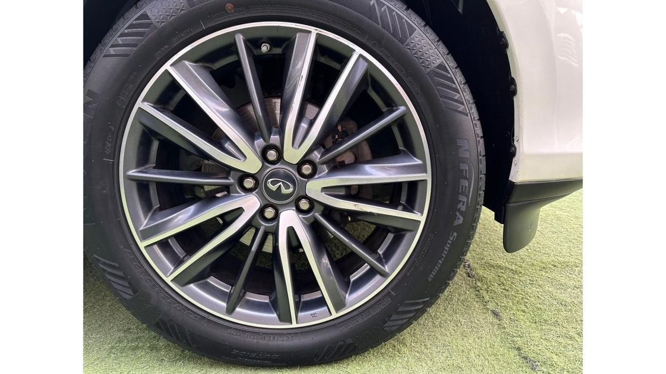 Infiniti QX60 Luxury