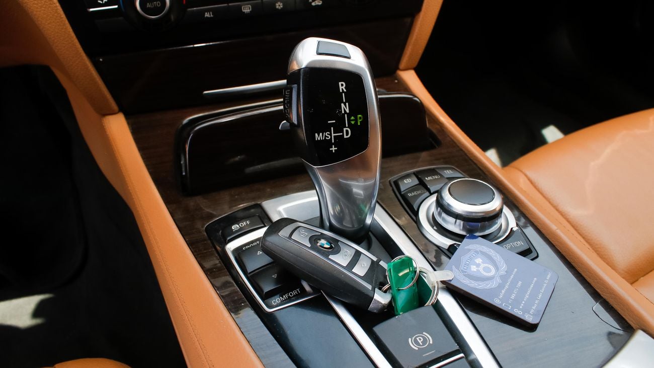 بي أم دبليو 740Li Li With 760 body kit