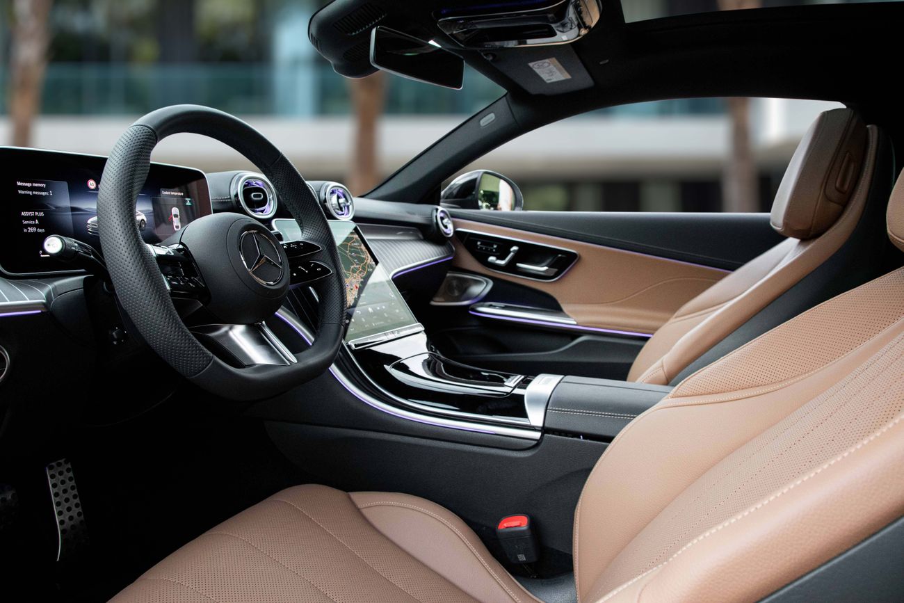 مرسيدس بنز CLE 200 كابريوليه CLE 200 AMG | 5,484 P.M | 0% Downpayment | 5 YEAR AGENCY WARRANTY!