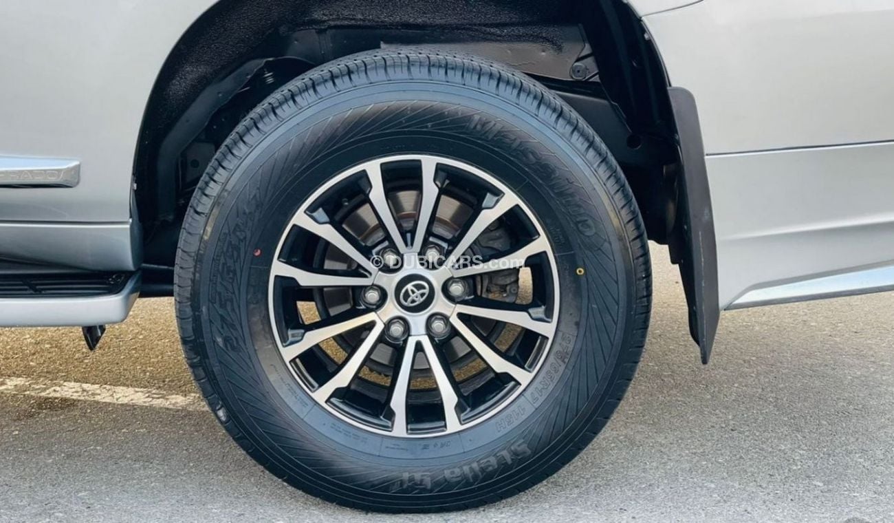 Toyota Prado 2010 [LHD] Face-Lifted Push Start Petrol 4.0CC Automatic 4WD Full Option Premium Condition