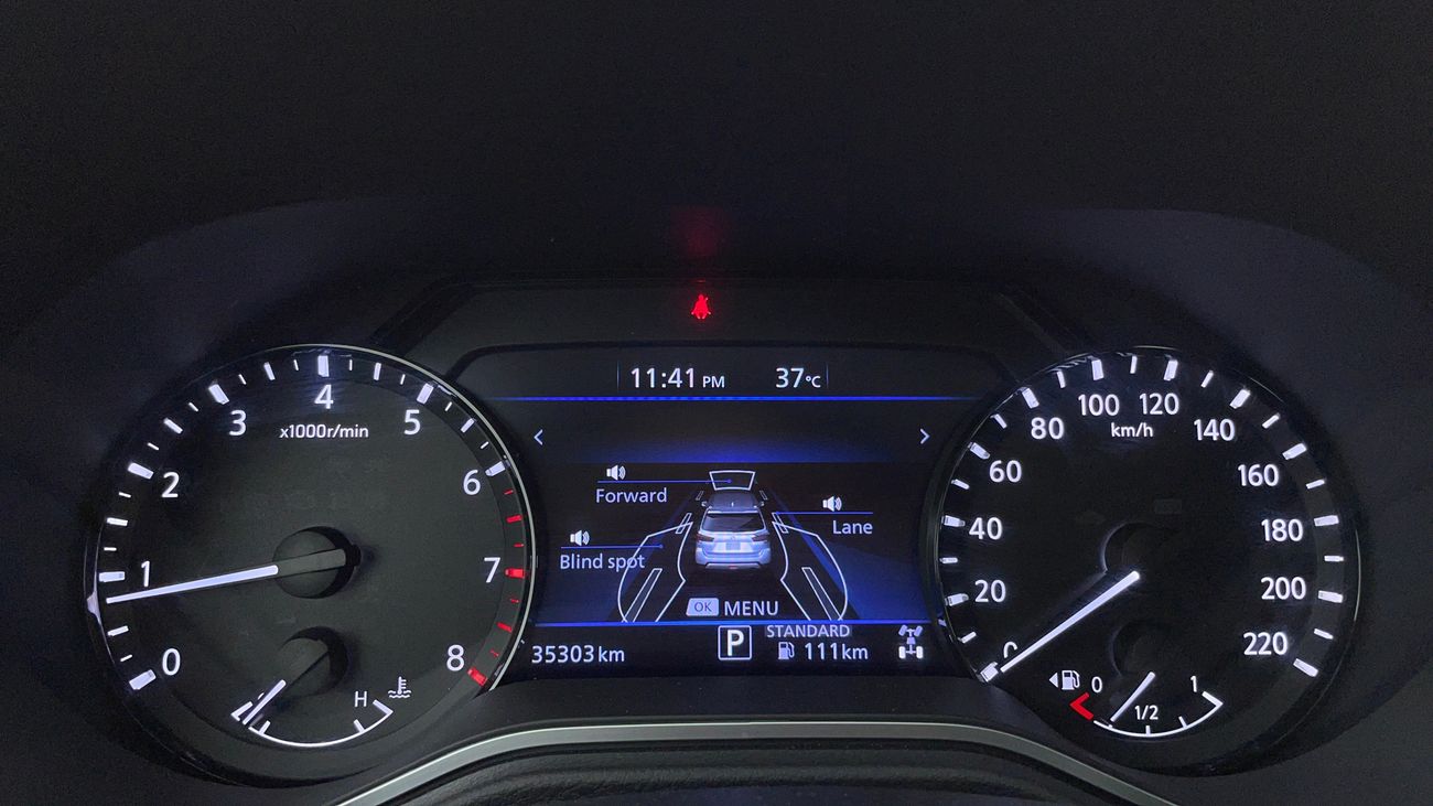 نيسان إكستيرا PLATINUM 2.5 | بدون دفعة مقدمة | اختبار قيادة مجاني للمنزل