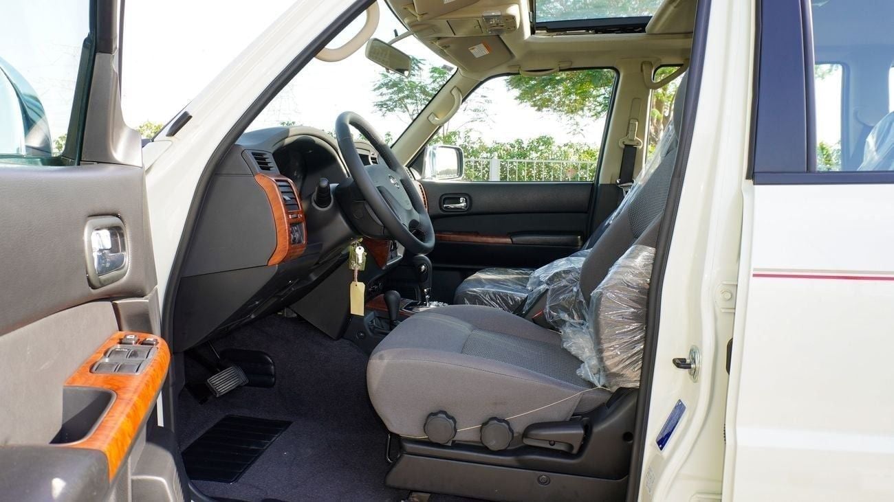 Nissan Patrol Safari Safari 4.8L A/T